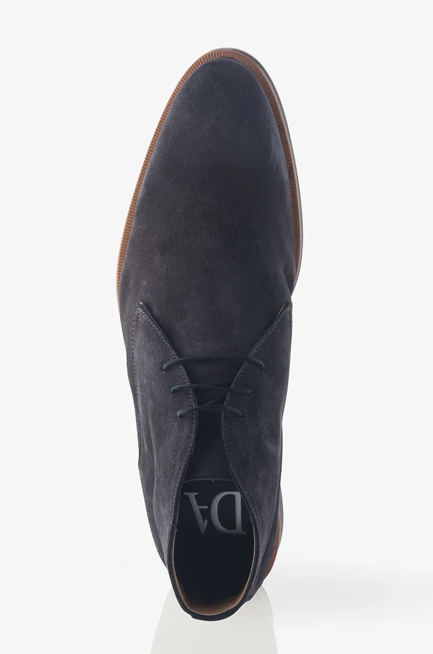 David August Suede Chukka Boot in Lavagna Blackboard