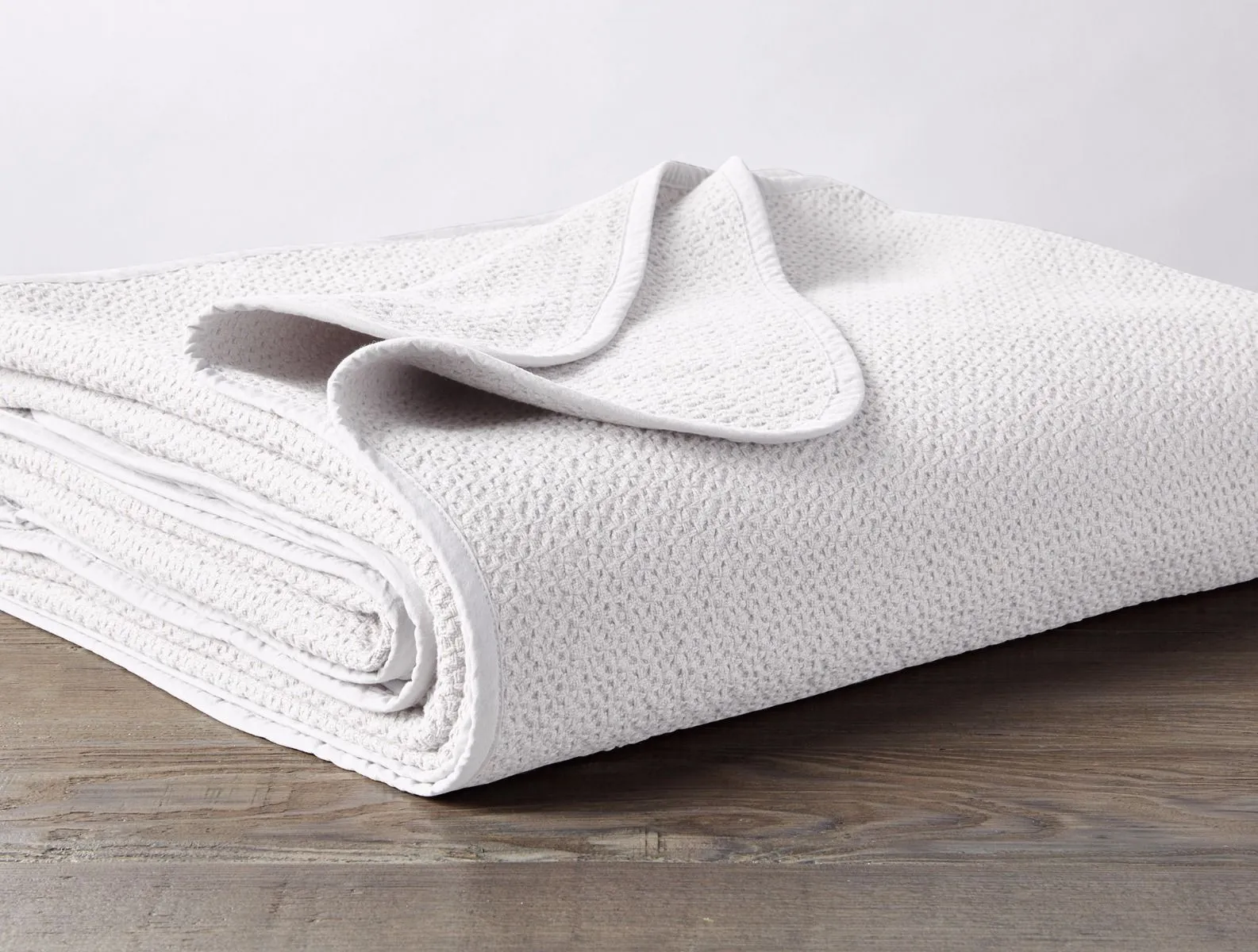 Honeycomb Organic Blanket