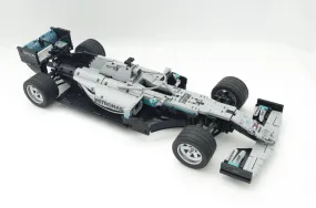 Mercedes Formula W10