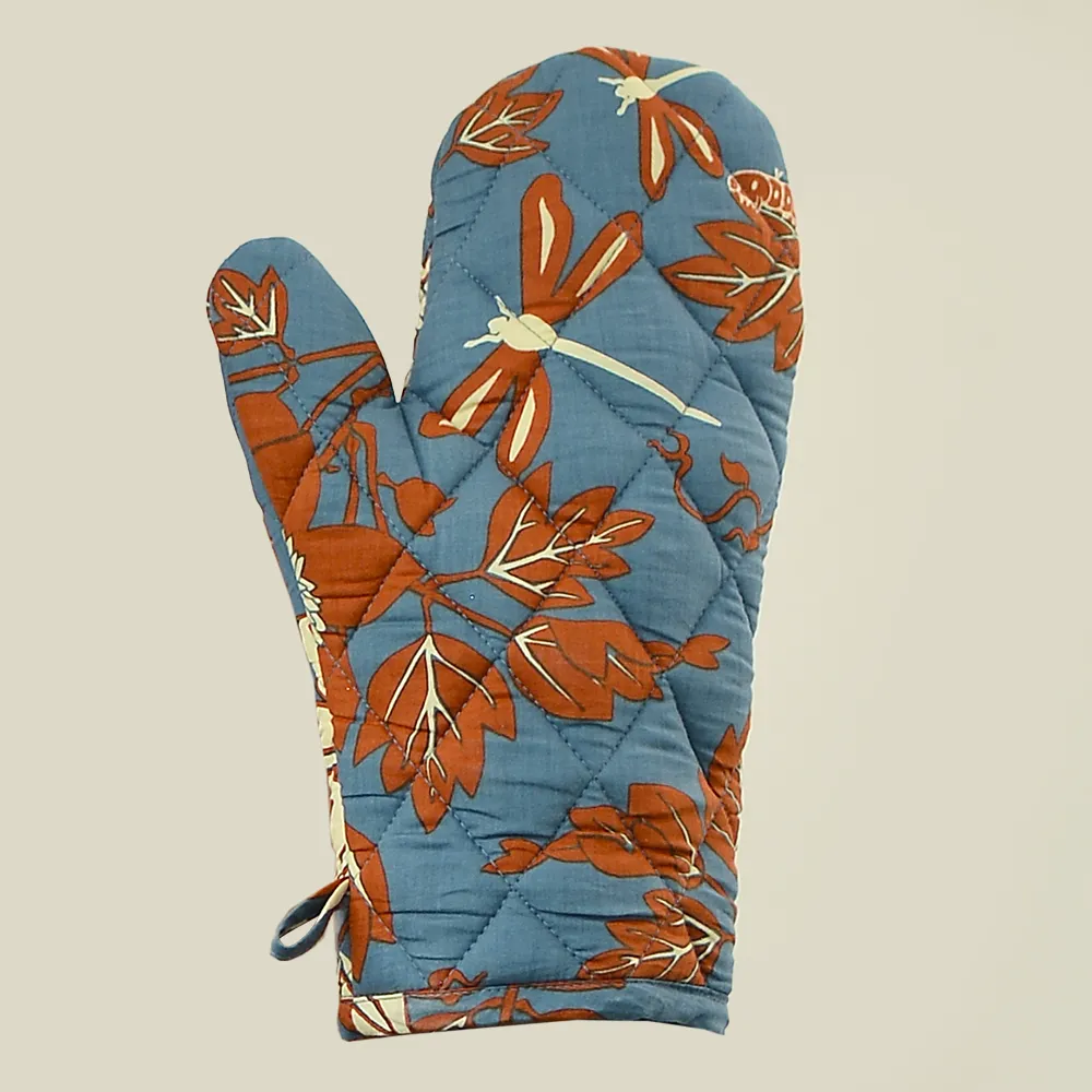 Passion Flower Blue Spice Oven Mitt